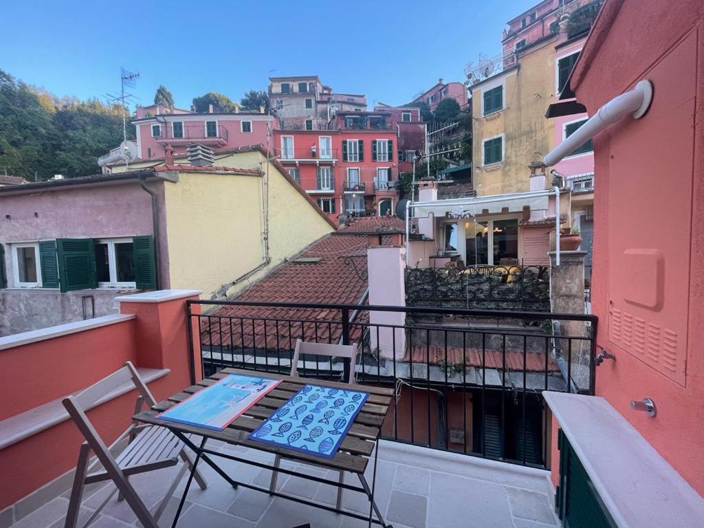 Suite Ventidue - Fronte Mare Lerici Dış mekan fotoğraf